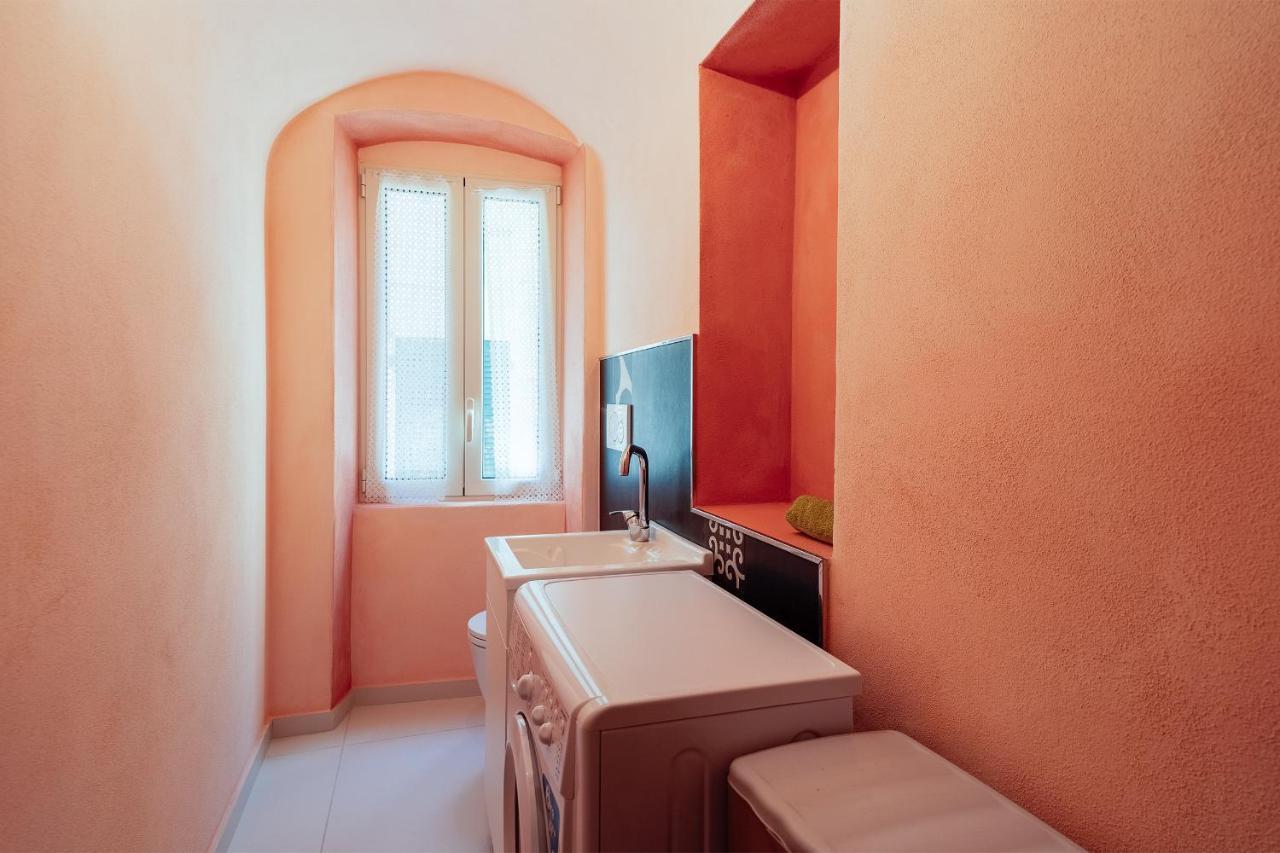 Costiglioli Central & Elegant Duplex サンレモ エクステリア 写真